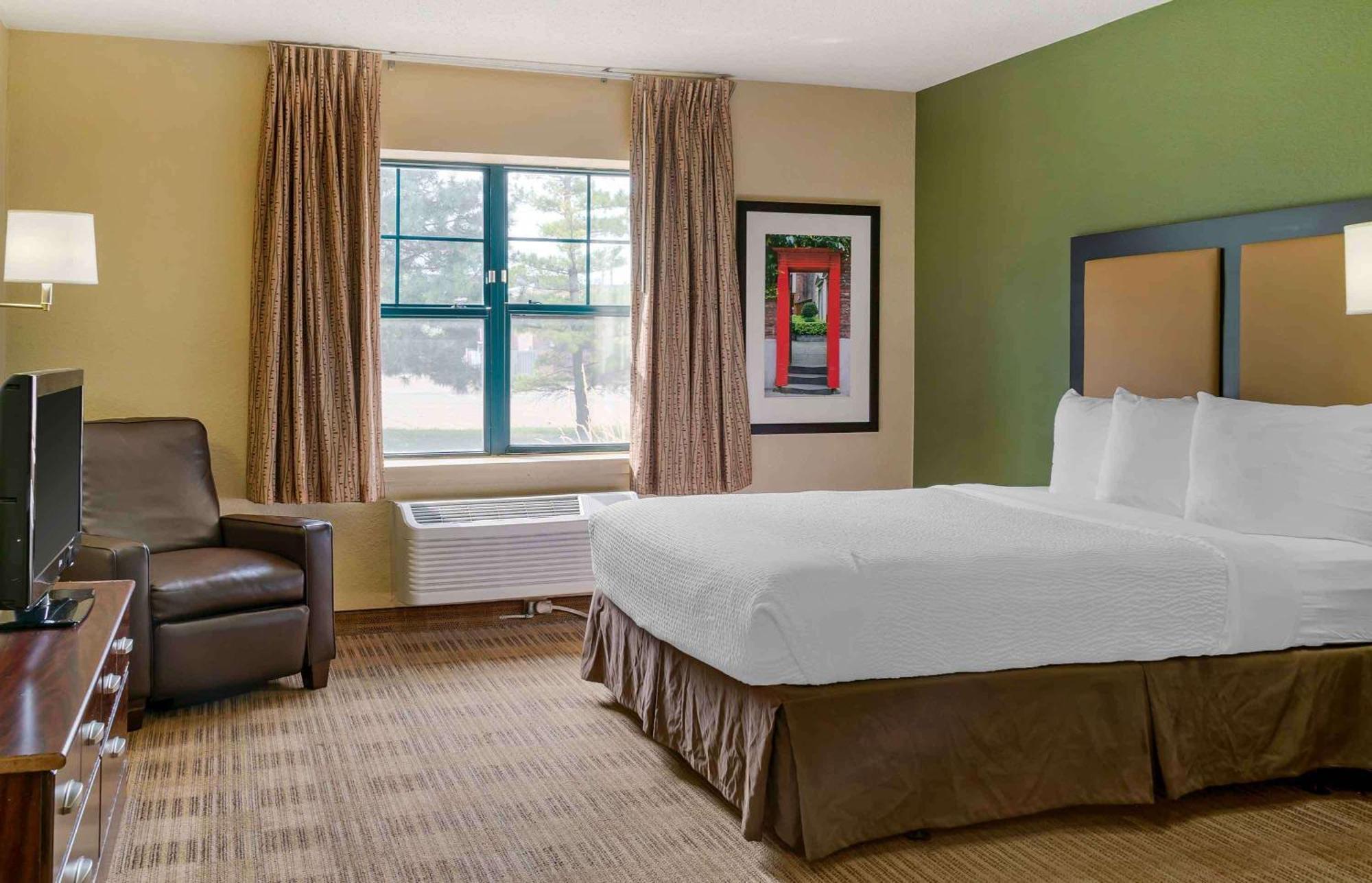 เอ็กซ์เทนด์ สเตย์ อเมริกา ชิคาโก เนเพอร์วิลล์ เวสต์ Hotel เนเปอร์วิลล์ ภายนอก รูปภาพ
